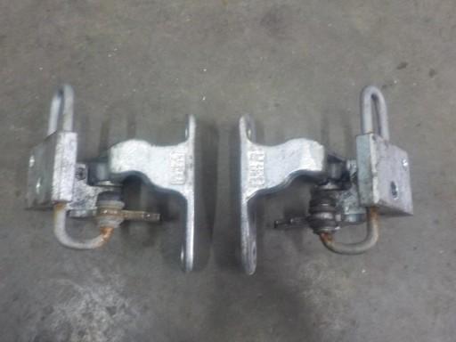 7H0831411A - VW T5 шарнір петлі Обмежувач двері спереду