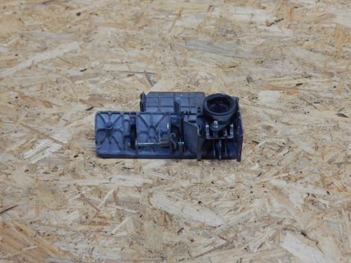 7H0827565K - VW T5 ручка дверей крила задня 7h0827565j