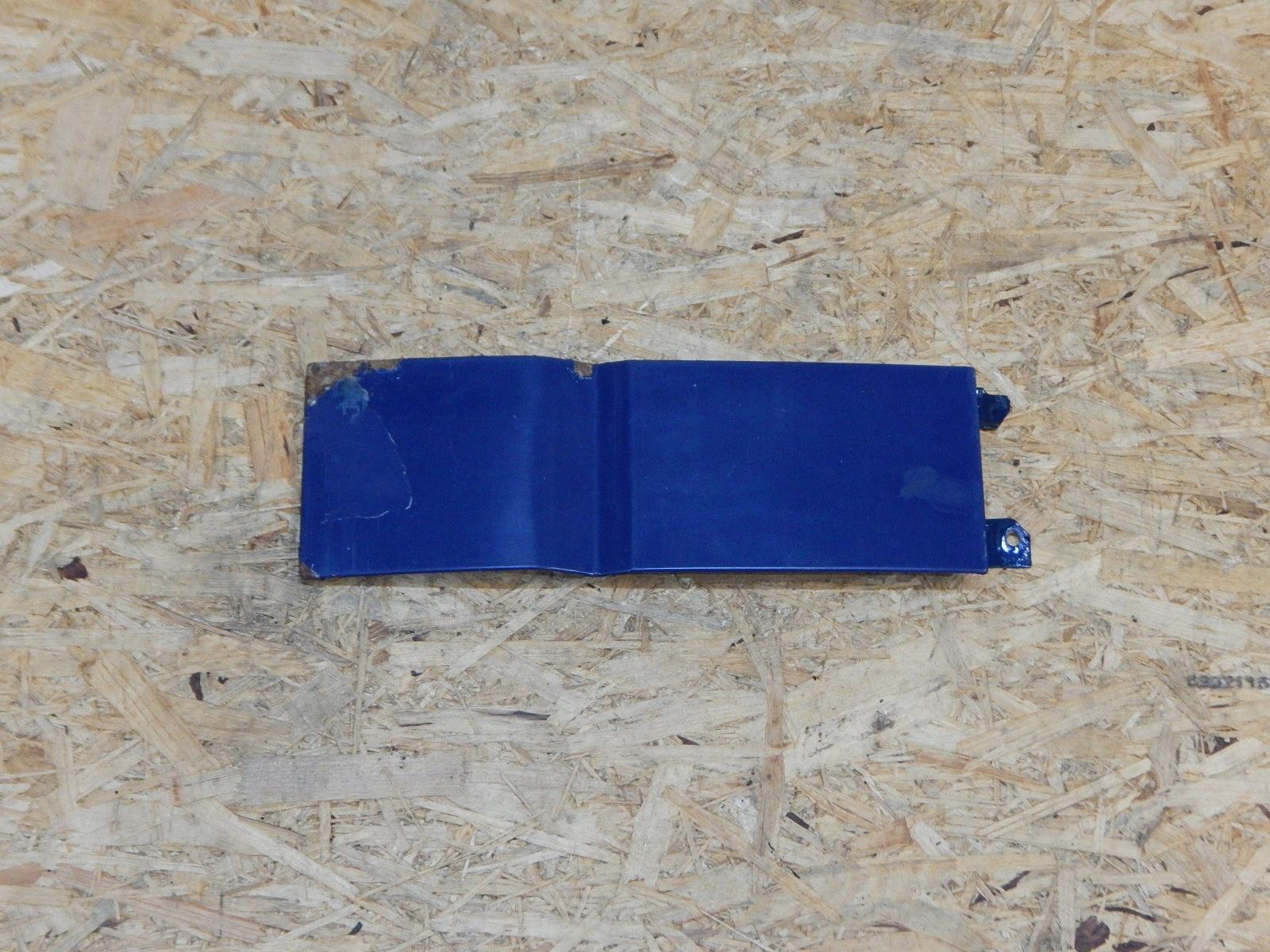 VW T5 кришка паливного бака