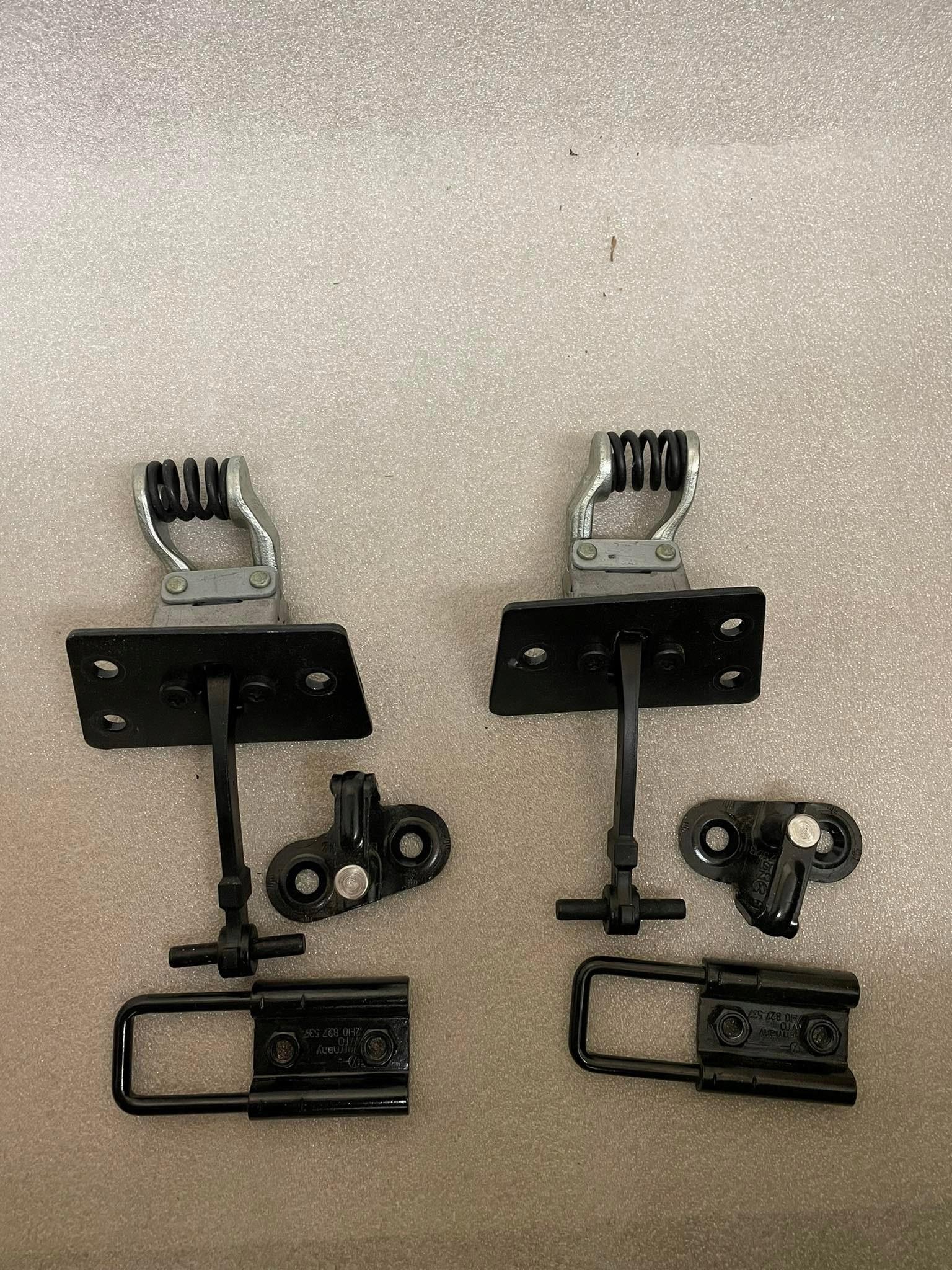 VW T6 T6. 1 дверной ограничитель 7H0827794G 7H0827793G