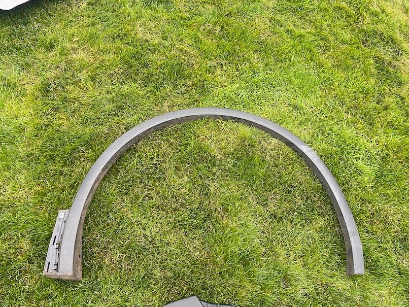 5NN854732 - VW TIGUAN II 5NN R-LINE НАКЛАДКА ПЕРЕДНЄ КРИЛО RH