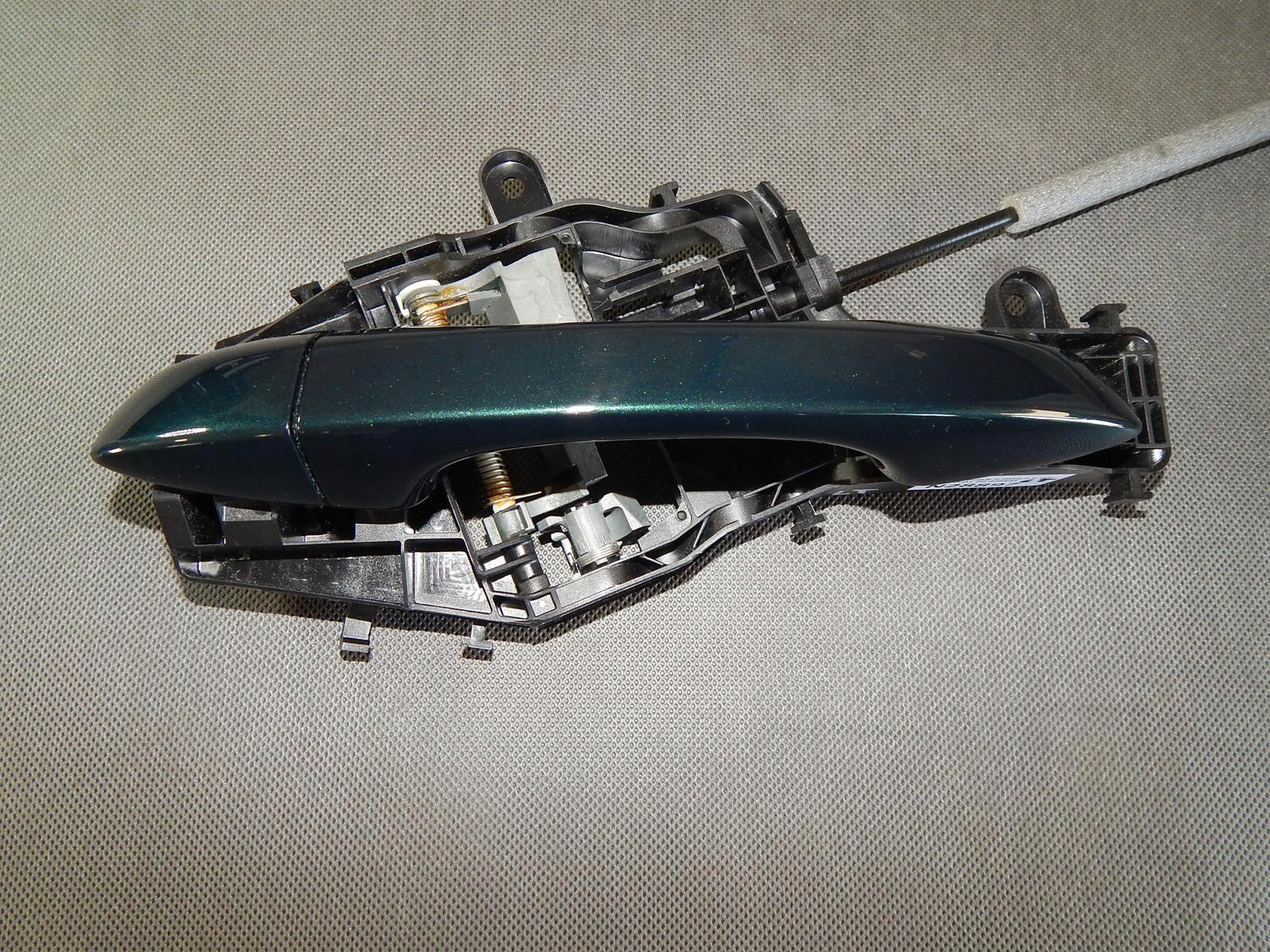 VW TIGUAN II ЗАДНЯ ЛІВА ДВЕРНА РУЧКА LC6Q