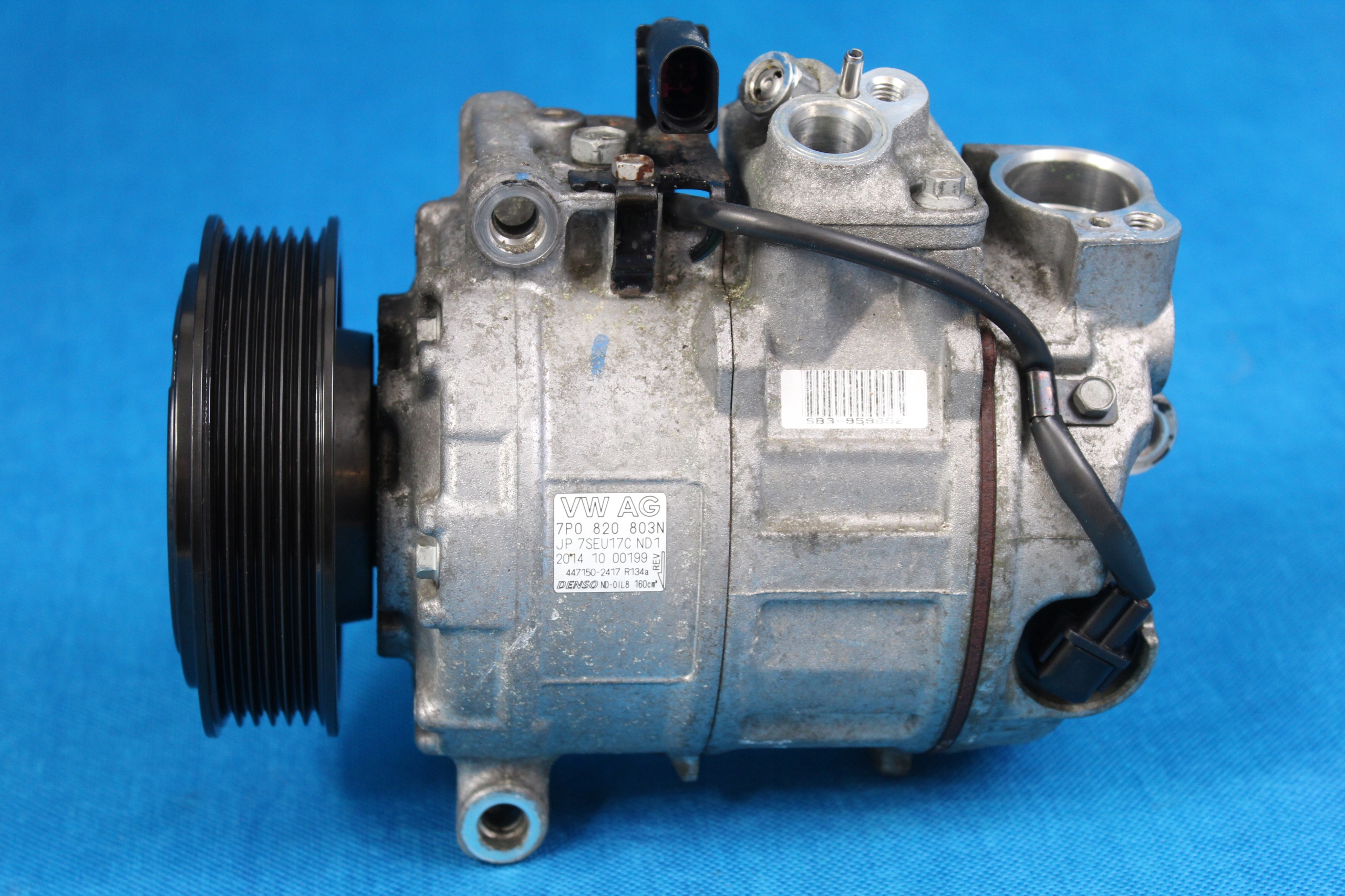 7P0820803N 22/02 - VW TOUAREG 7P II LIFT КОМПРЕСОР КОНДИЦІОНЕРА 15R