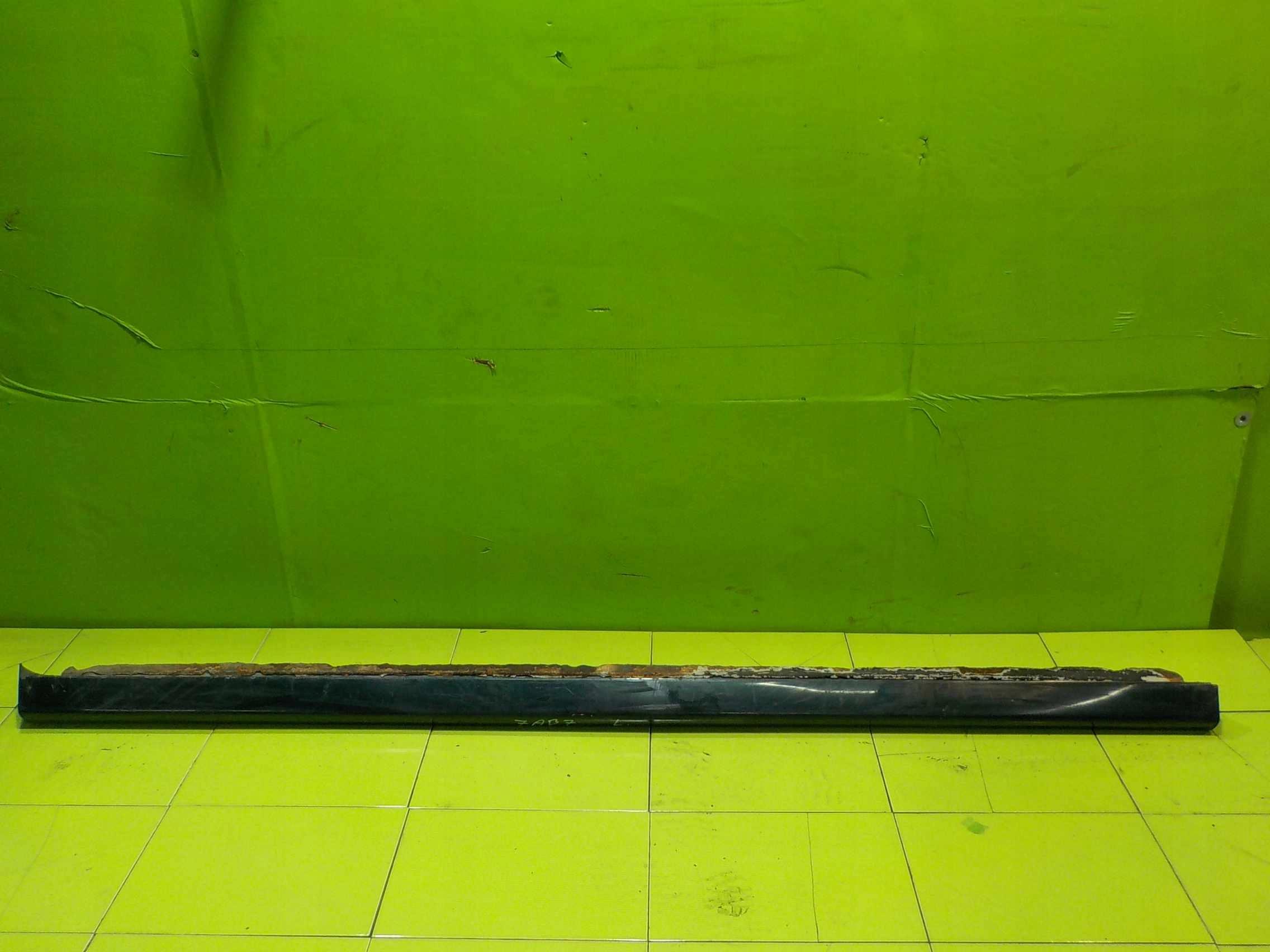 VW TOUAREG і 7L 05R накладка на поріг ліва