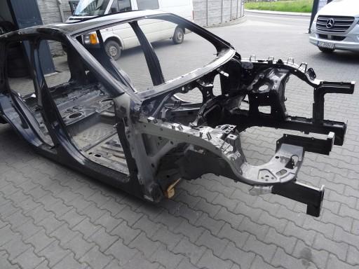 VW TOUAREG КУЗОВ НОВИЙ 7P6