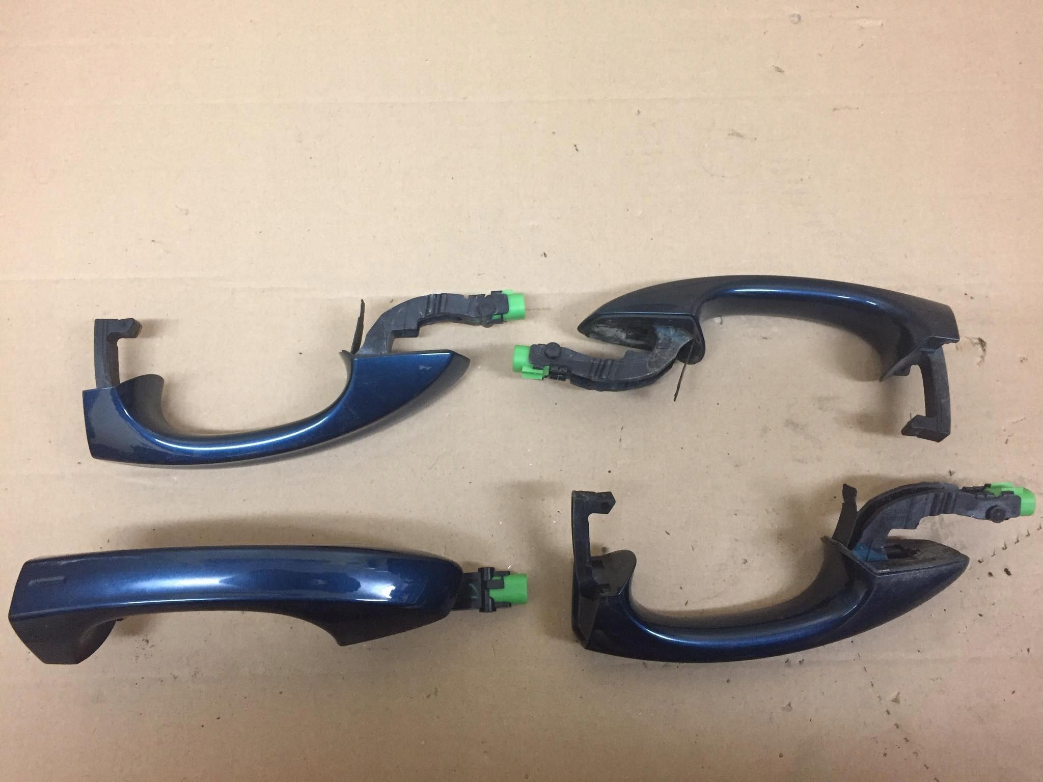 VW TOUAREG РУЧКА ДВЕРИ KESSY 760837206 760837205