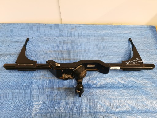 VW TOURAN III 5TA БУКСИРУЮЧИЙ ГАК 5TA803880