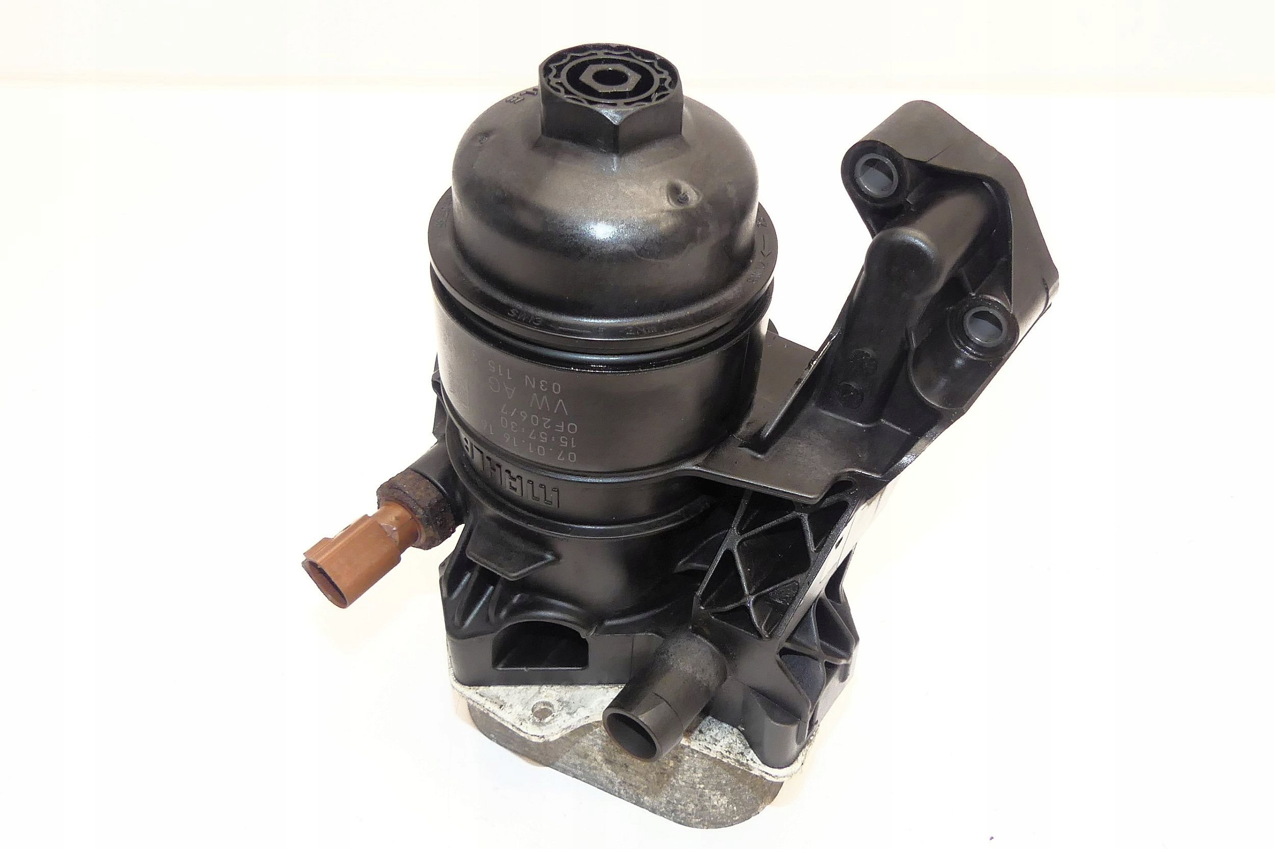 03N115389P 03N117021 - VW TRANSPORTER T6 2.0 TDI CXE корпус масляного фильтра