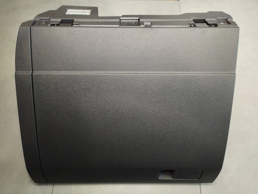 VW Tiguan II пасажирський відсік 5NB857097E