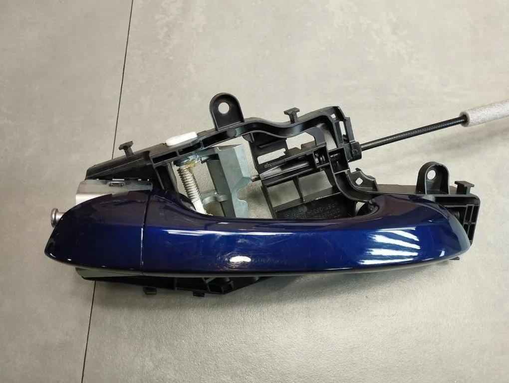 517837811L - VW Touran III 5T ручка двери левая передняя LC5B