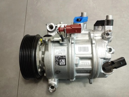 Компрессор кондиционера VW Touran III 5T 3Q0816803D