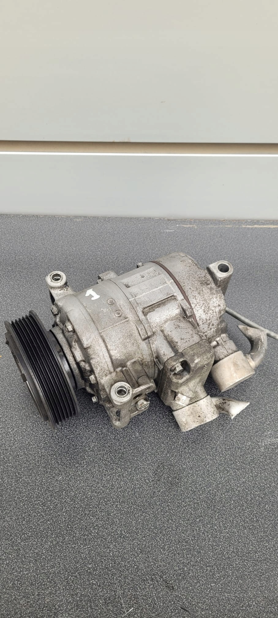 92600-4BE0A - Volkswagen 1.4 TSI компресор Клими 1k0820859t