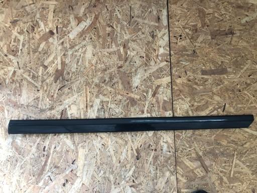 Volkswagen OE 3g0854940e молдинг передній правий B8