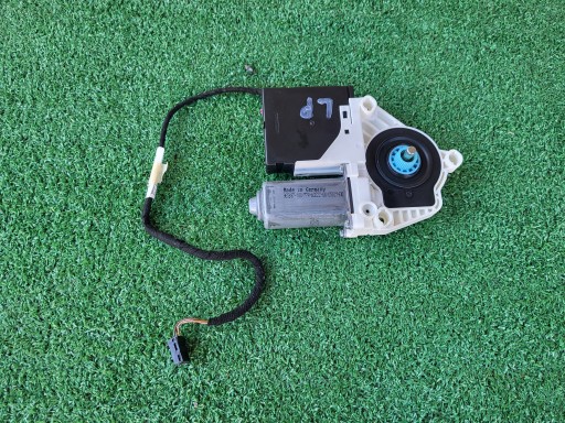 3C8959702A 3C0959792J - Volkswagen Passat CC МОДУЛЬ ВІКНА ПЕРЕДНИЙ ЛІВИЙ 3C8959702