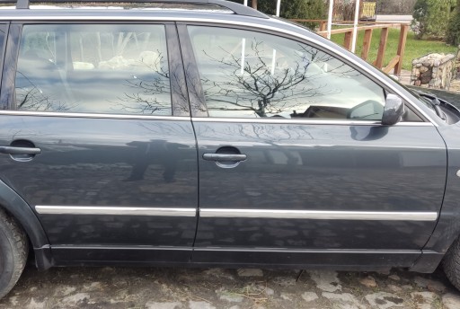 10357 - Volkswagen VW PASSAT B5 молдинги хром бічні двері