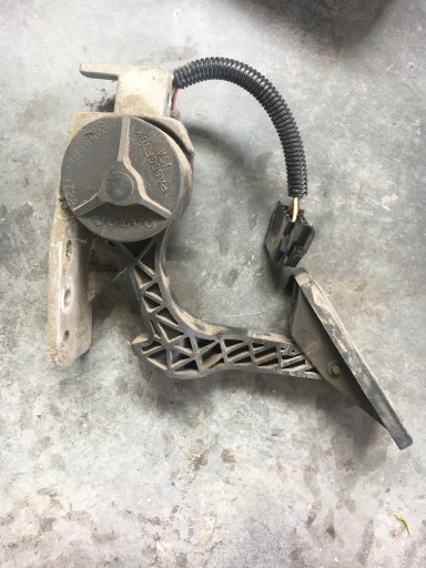 3980492 - Потенціометр педалі газу volvo fh12