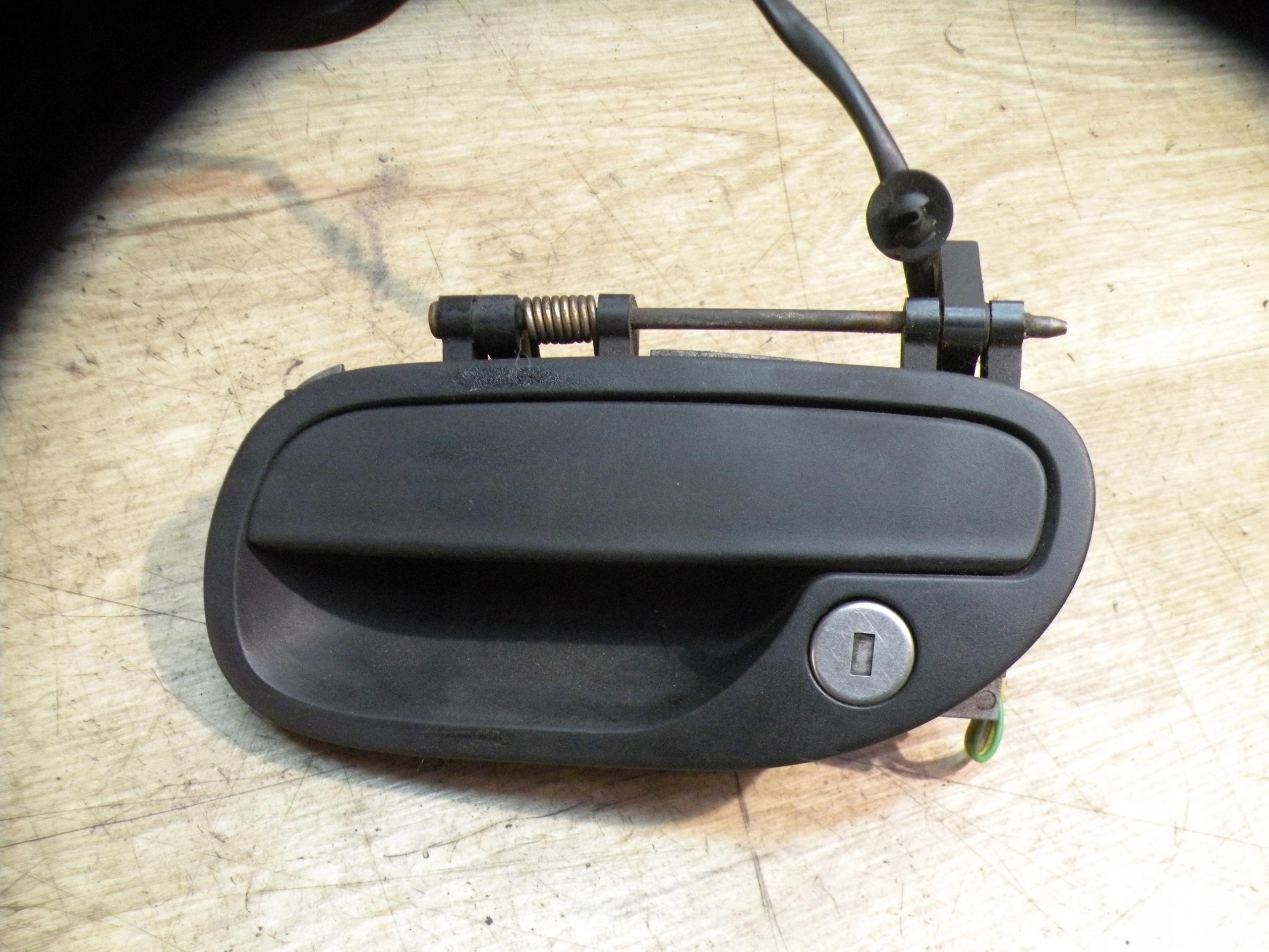 Volvo S40 V40 97-03 ручка дверей ліва передня