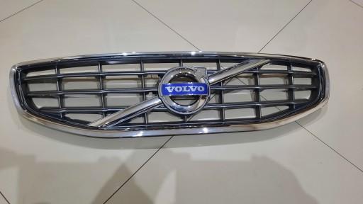 296196 - Volvo s60 v60 решітка радіатора / значок 2010-2013 30795039