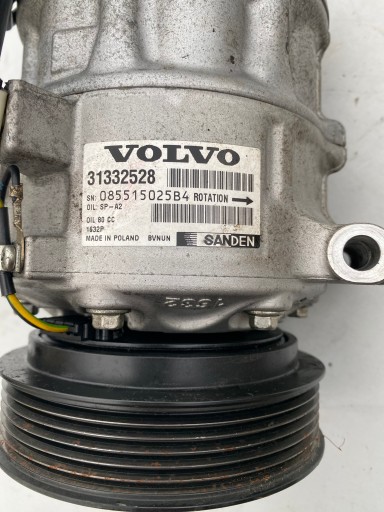 Volvo V70 III lift компрессор кондиционера 31332528