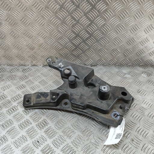 31424579 - Volvo xc60 2020 передня права сторона переднє кріплення / кріплення переднього крила