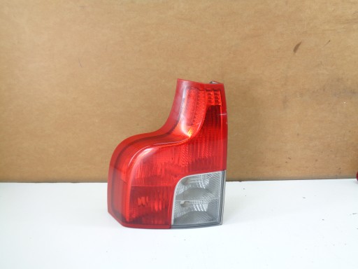 Volvo xc90 піднімає лівий задній ліхтар 30678989