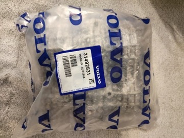 Балансирний вал Volvo 31492531