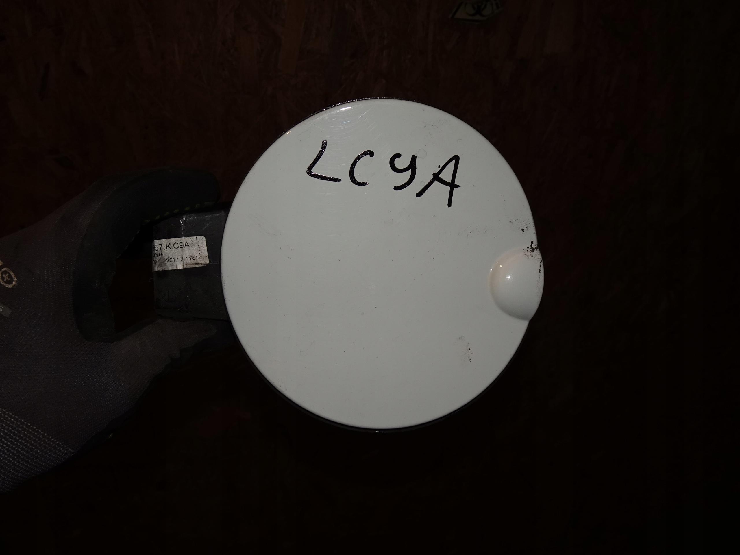 Vw Up FL крышка топливного бака LC9A