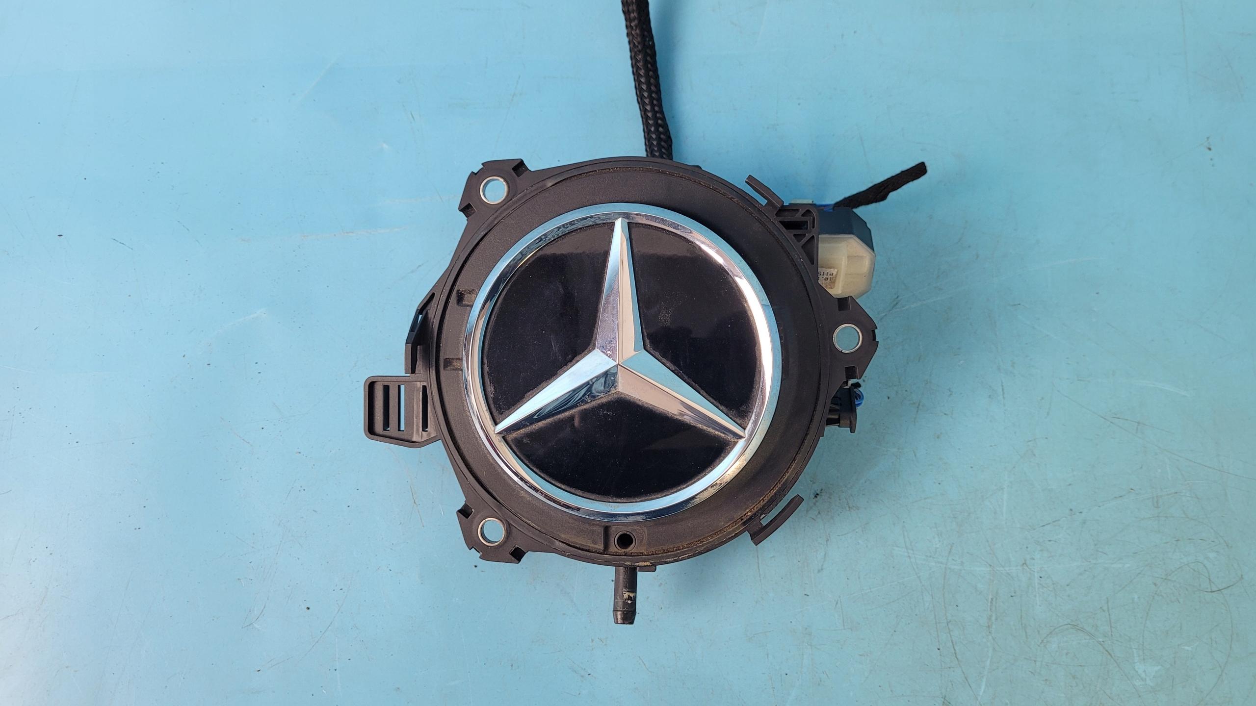 W118 CLA дверна ручка камера задня a0997503300 A0009056206