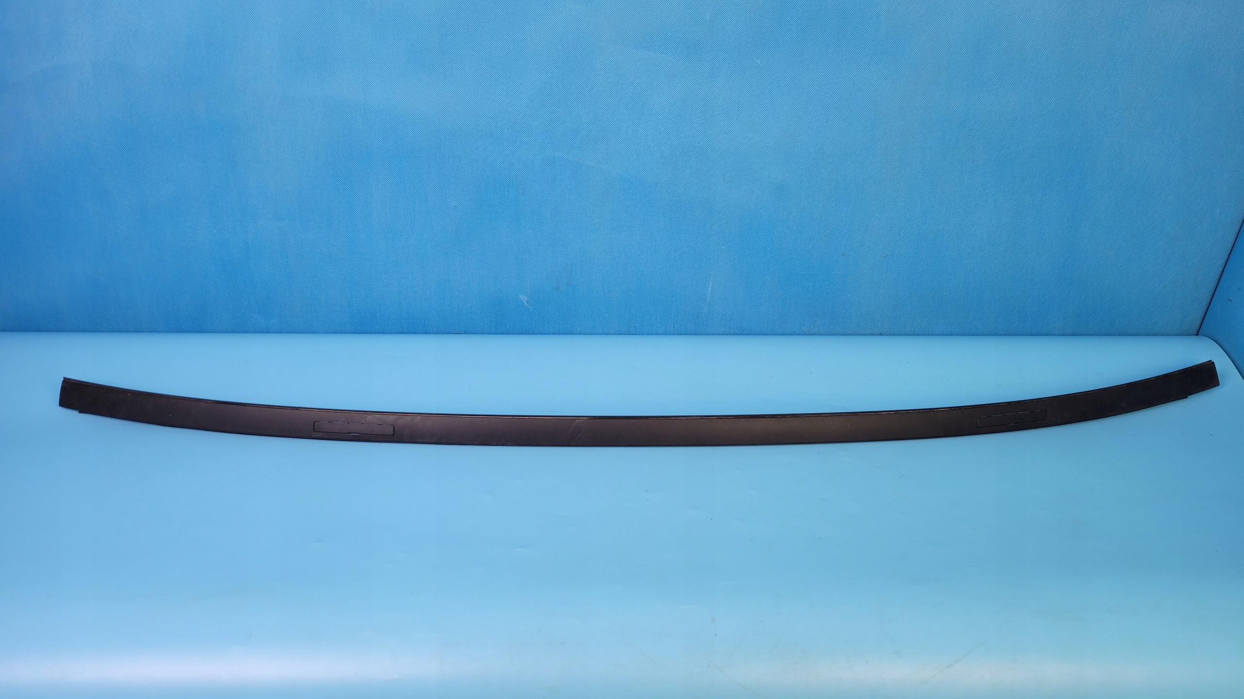 W177 A220 19R планка даху A1776903001