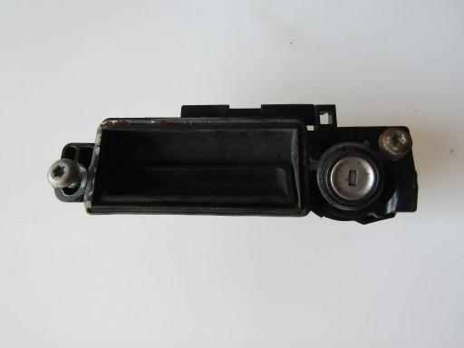 A2037500493 - W203 дверная ручка замок багажника задний седан