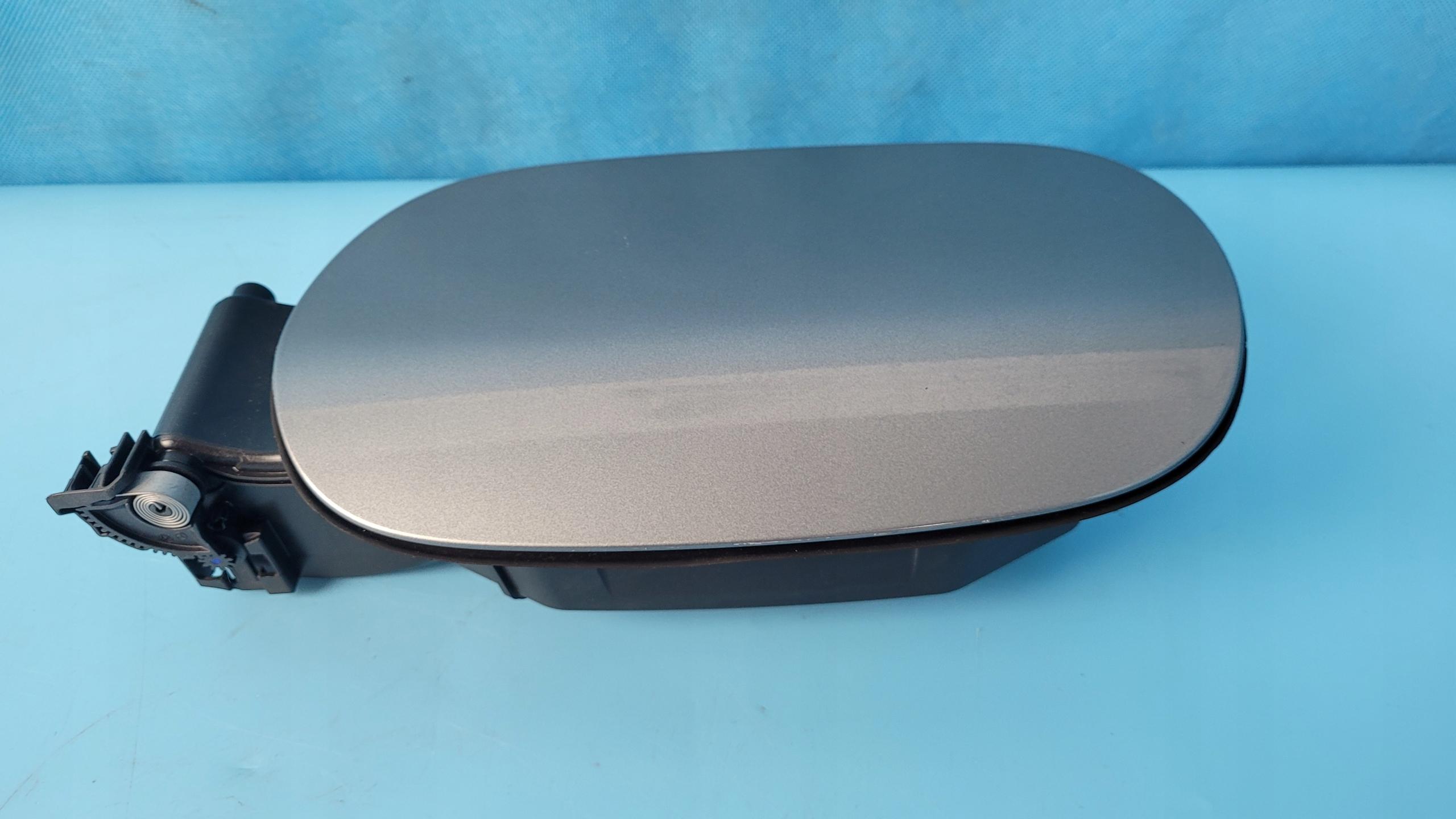 W205 C200 14R крышка топливного бака A2056300267