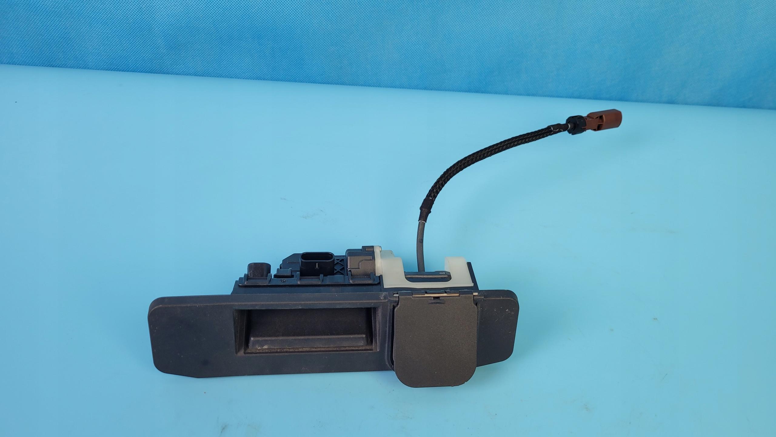 A0997503500 - W247 B220 дверна ручка камера заслінки ззаду 0997503500