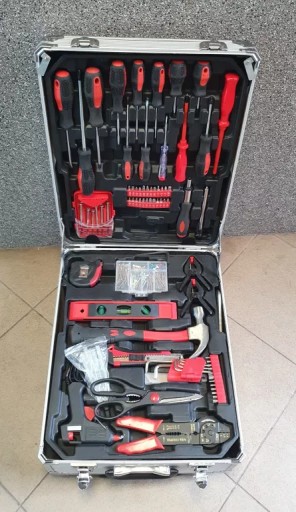 ВАліза З ІНСТРУМЕНТАМИ