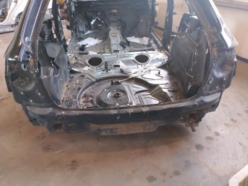 БАГАЖНИК ВАННА РЕМЕНЬ ЗАДНИЙ AUDI A3 8P LIFT HB 5D