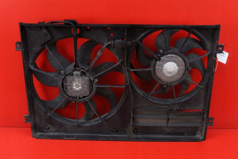 Вентилятор охлаждения 1K0121207AA VW PASSAT B6 2.0 TDI 07R