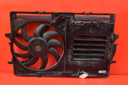 Вентилятор охлаждения 8K0121003Q AUDI Q5 8R 2.0 TDI QUATTRO