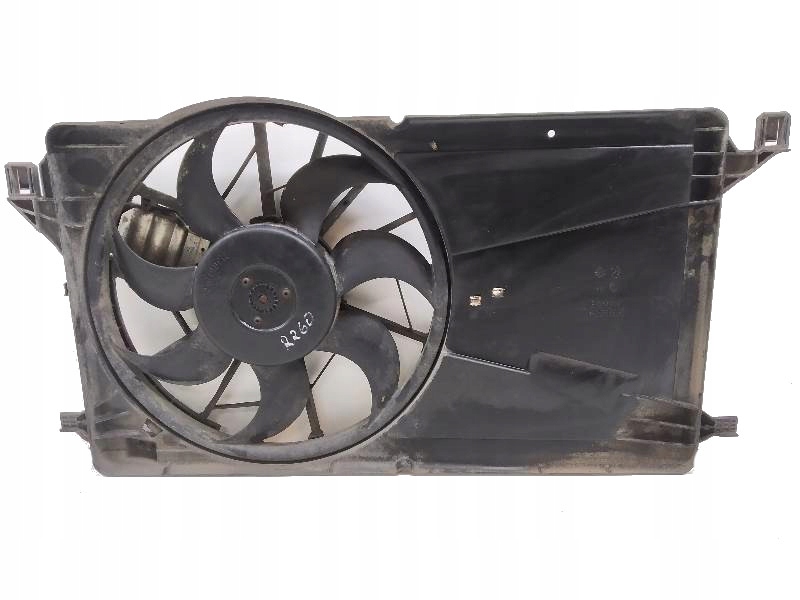Вентилятор радиатора 3m5h8c607na Ford Focus Mk2