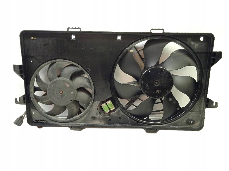 Вентилятор радиатора 8240279 Ford Transit V