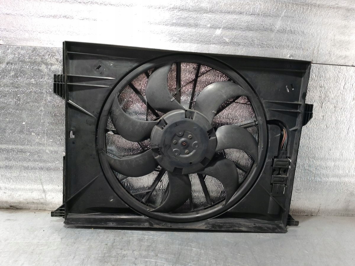 ВЕНТИЛЯТОР РАДИАТОРА MERC. W211 A2115000593 2.2