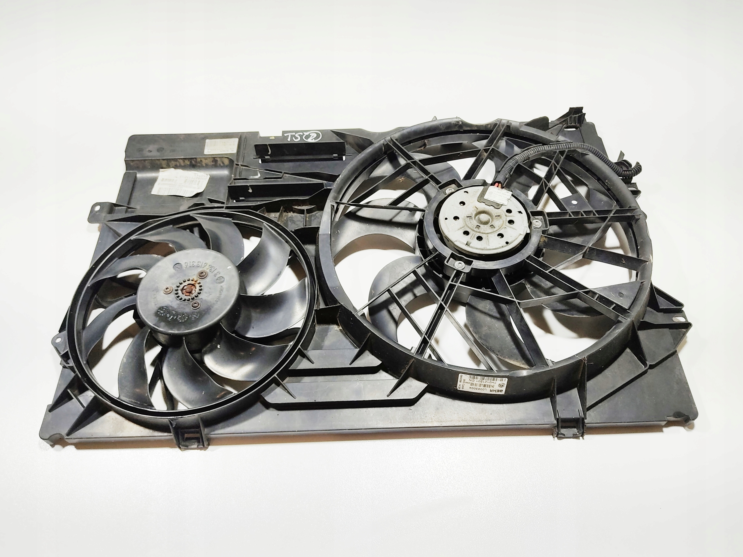0934432921 0130303966 - Корпус вентилятора радіатора T5 2.5 7H0121201CN EU
