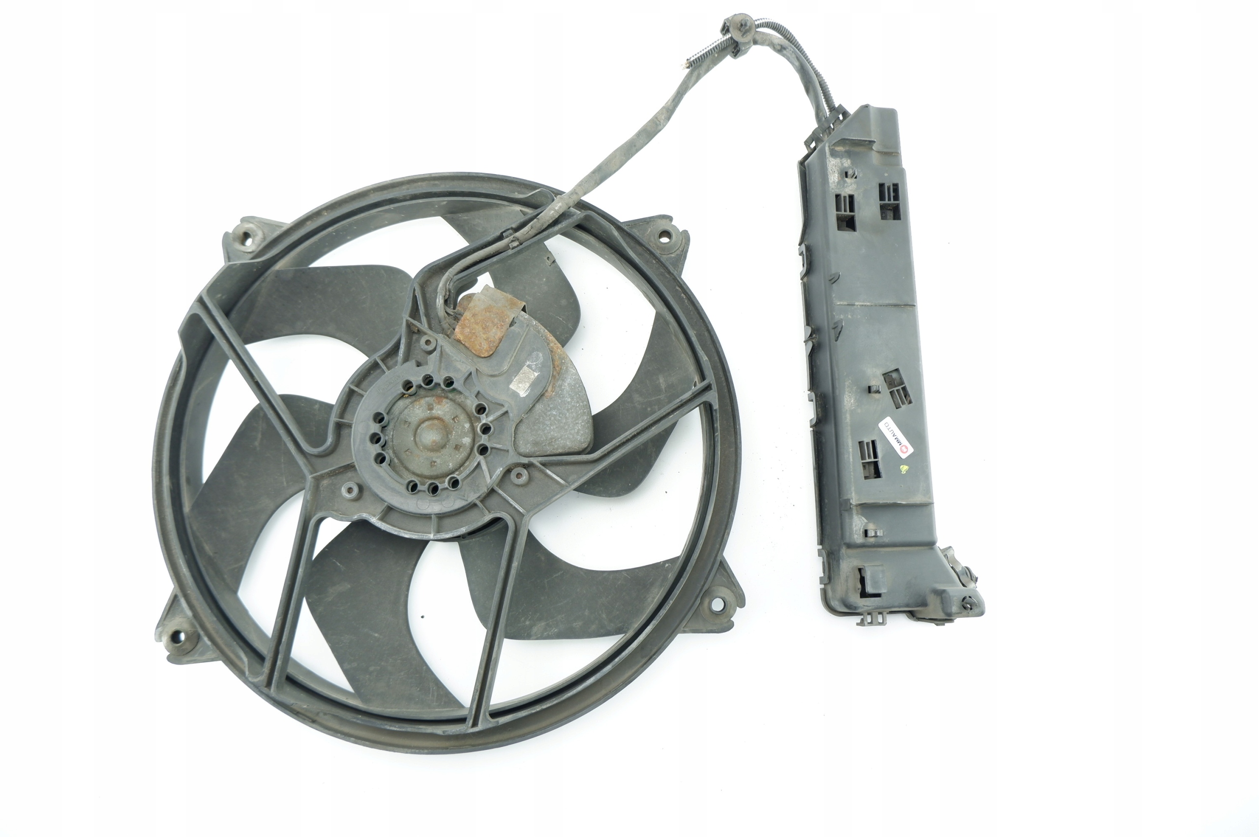 ВЕНТИЛЯТОР РАДИАТОРА PEUGEOT 407 2.0 HDI 136KM