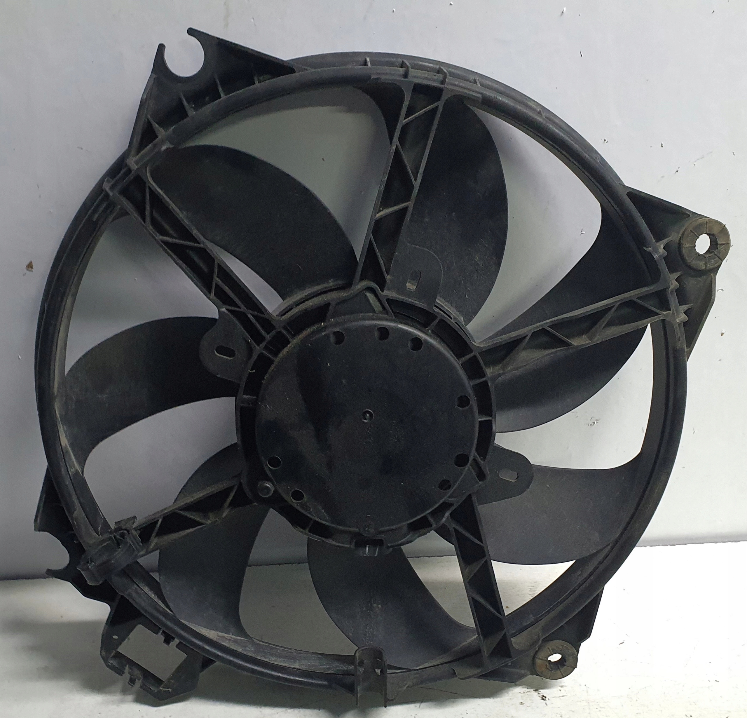 214819037R - Вентилятор радіатора RENAULT Fluence