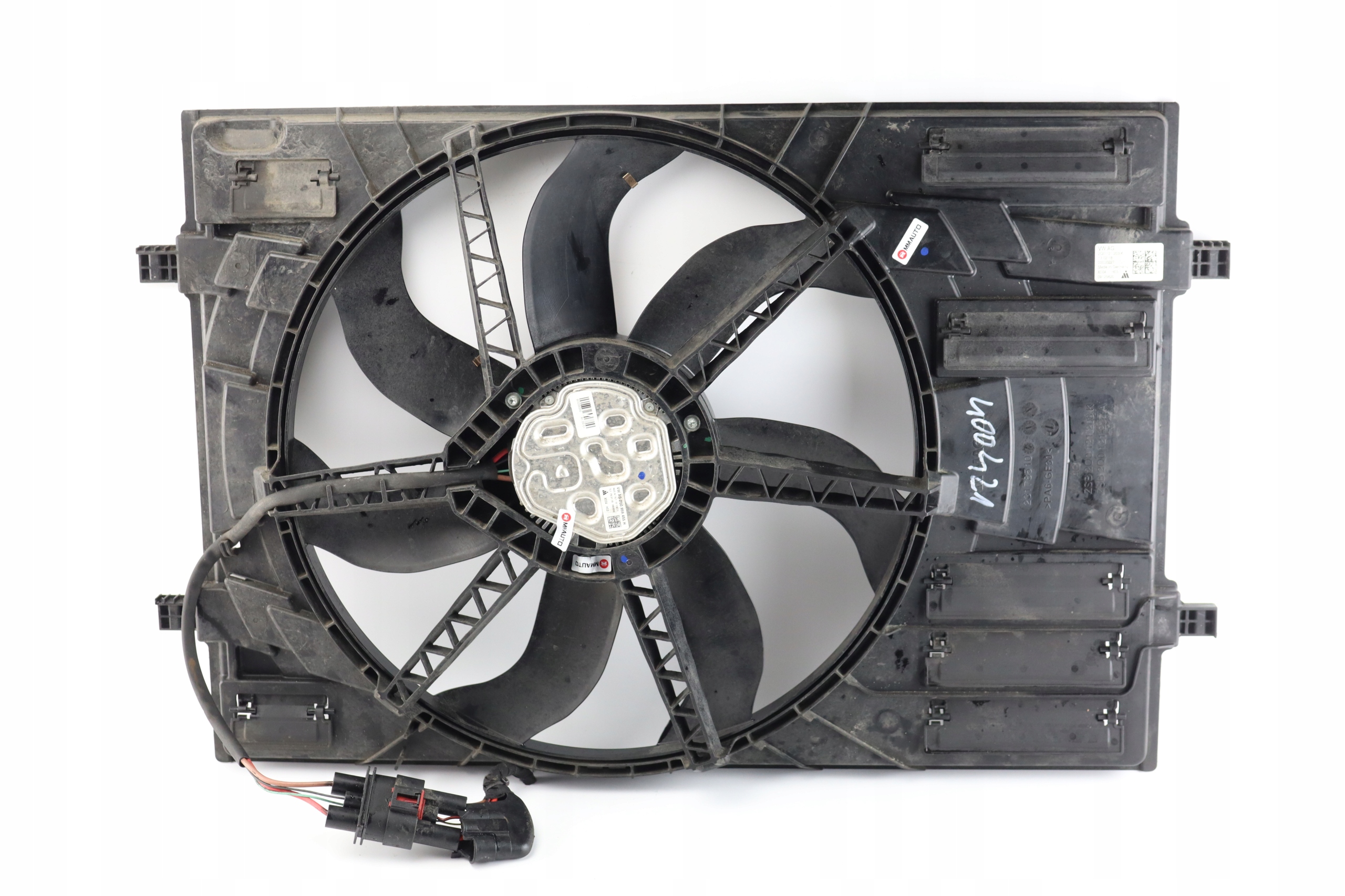 ВЕНТИЛЯТОР РАДИАТОРА SEAT ARONA 1.0 TSI 2Q0121203K