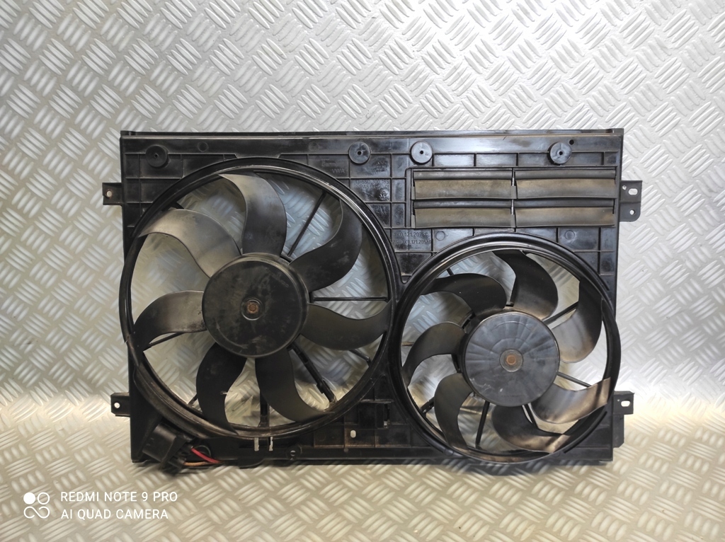 ВЕНТИЛЯТОР РАДІАТОРА VOLSWAGEN TOURAN 1K0121205