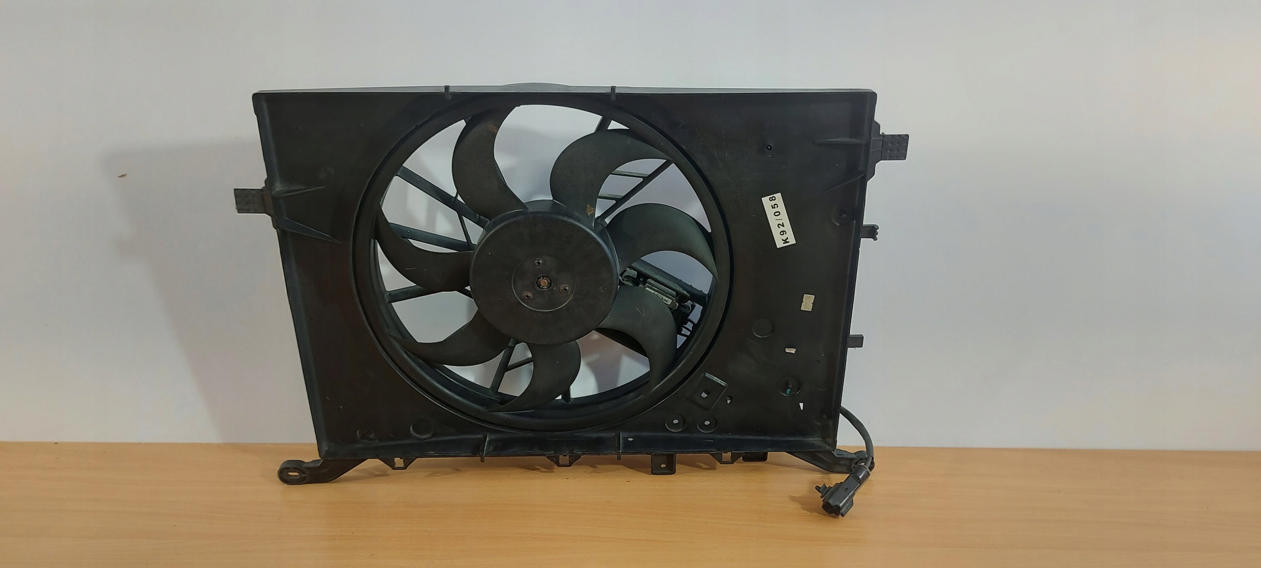 0130303893 - Вентилятор радиатора VOLVO S60 V70 S80 3.0 8623730