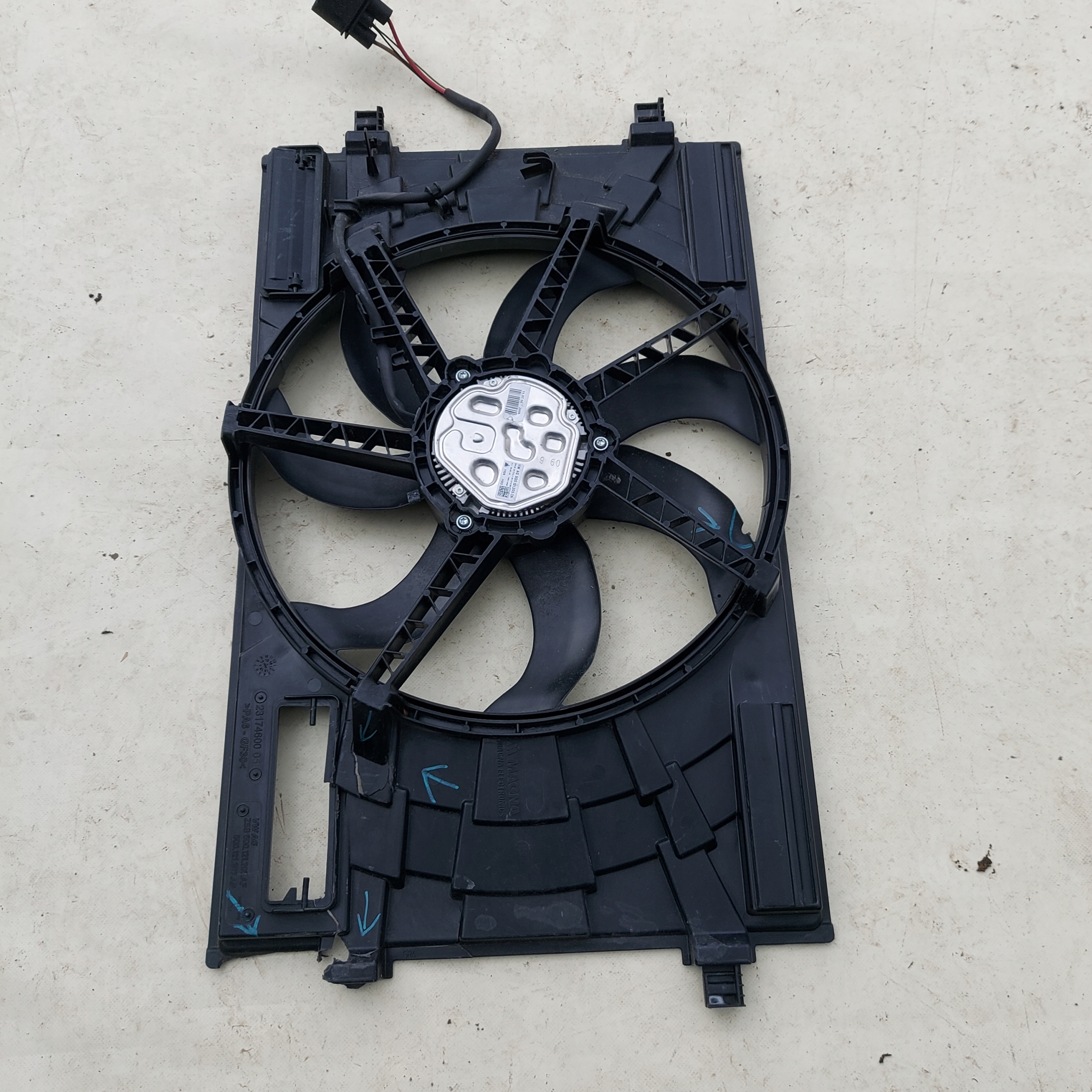 5Q0121205AF - Вентилятор радіатора VW GOLF VII SUPERB III A3 8V