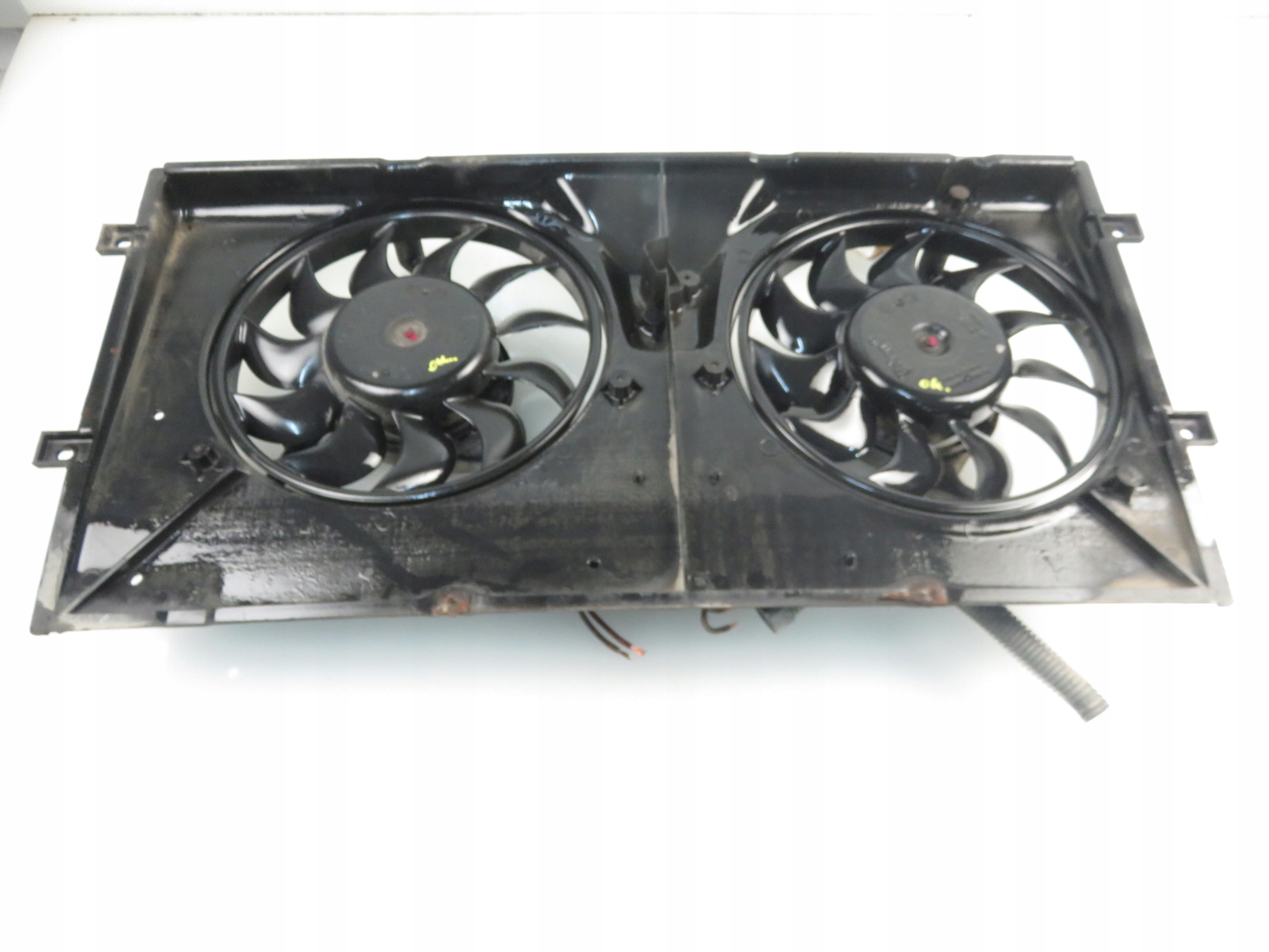 Вентилятор радіатора VW T4 2.5 TDI 701121207K