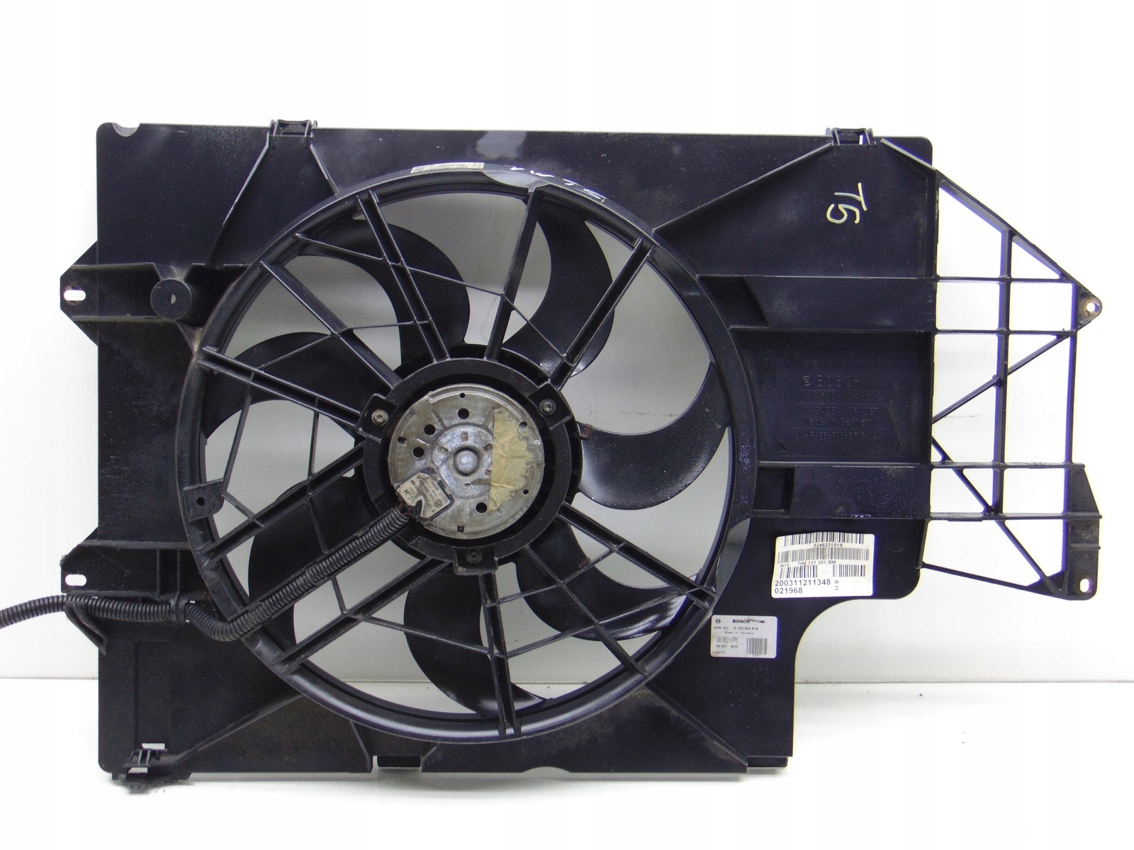 Вентилятор радіатора VW T5 1.9 TDI 7H0121201BM