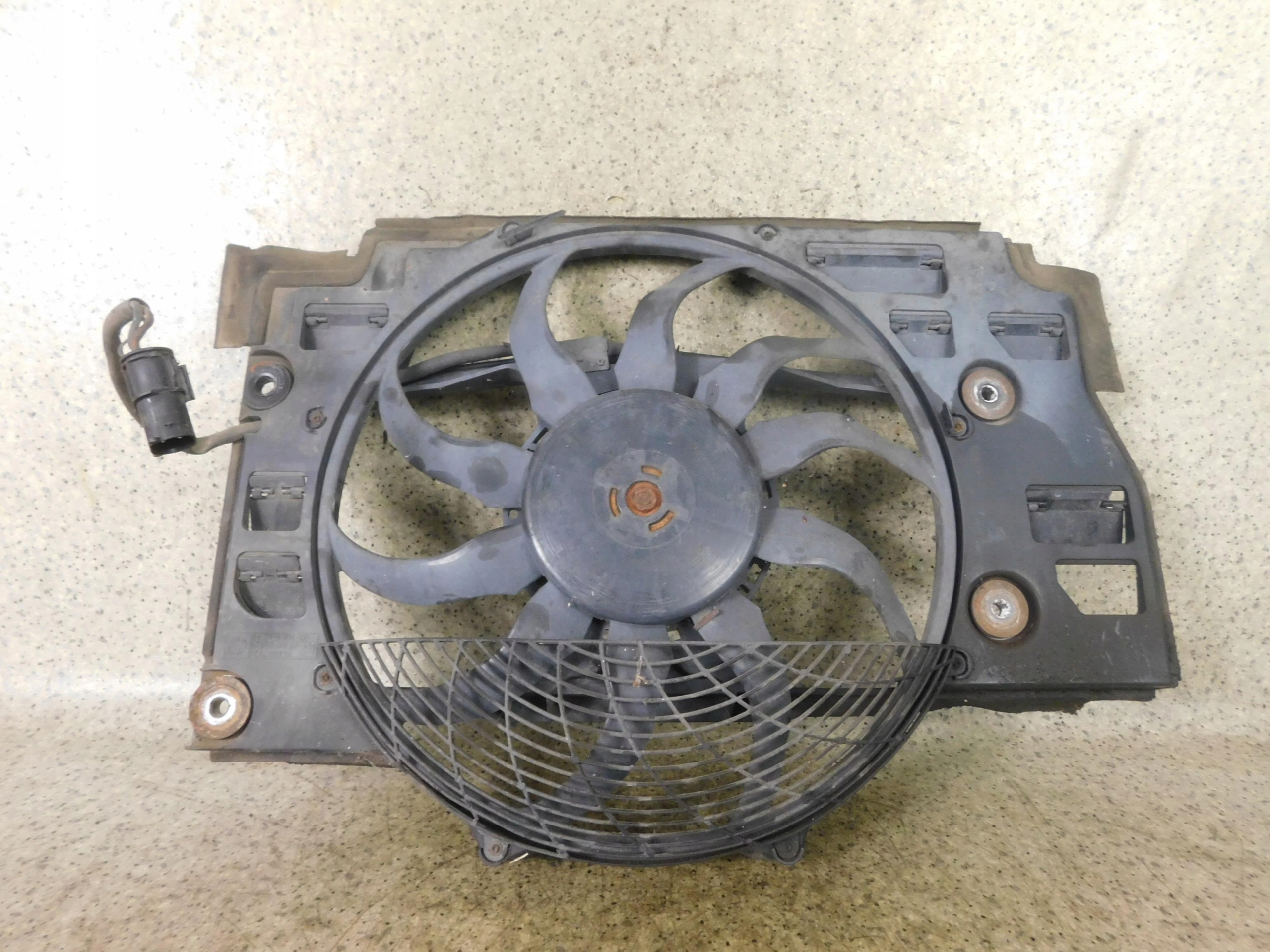 Вентилятор тротуару BMW E39 Lift 3.0 дизель