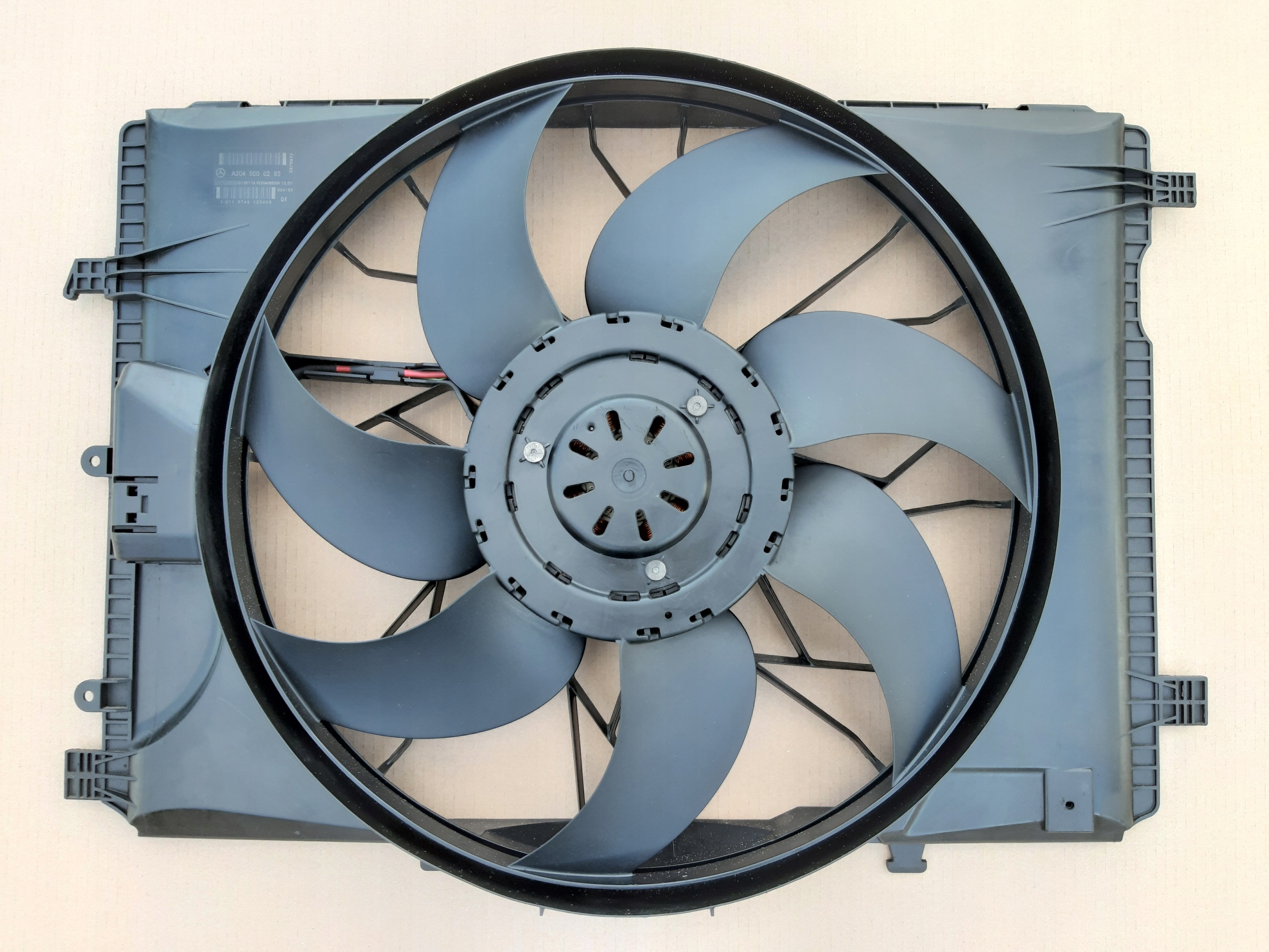 Вентилятор MERCEDES A2045000293 A2049066802